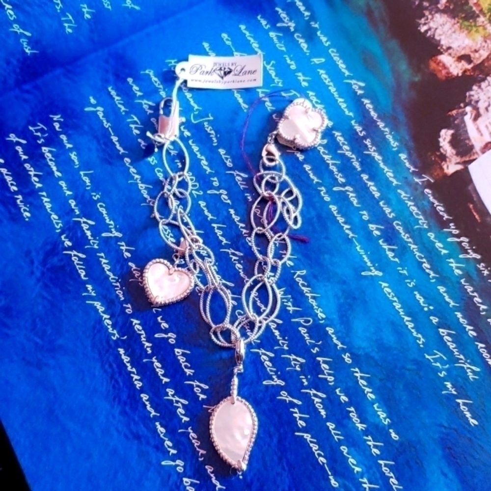Beautiful park lane bracelet with removable charms NWT